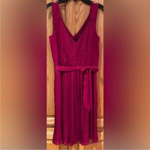 NWT White House Black Market Belted Dress Size 2